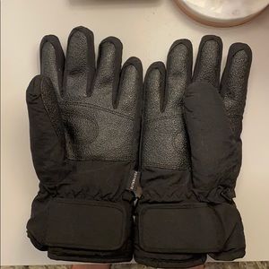 Ski gloves